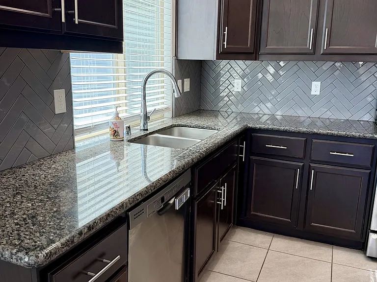 1908 E Monte Vista Ave — Photo 16