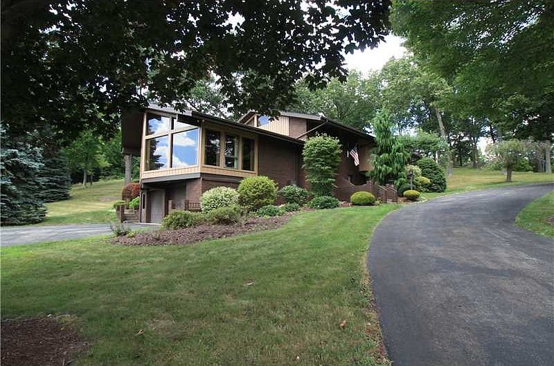 1st image of 147 Farmington Pl