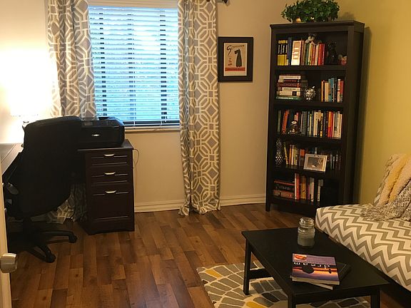2nd image of 849 Tollis Pkwy #8