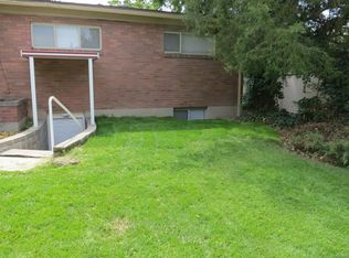 1900 E Gundersen Ln, Holladay, UT 84124