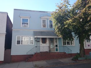 445 E 6th St, South Boston, MA 02127