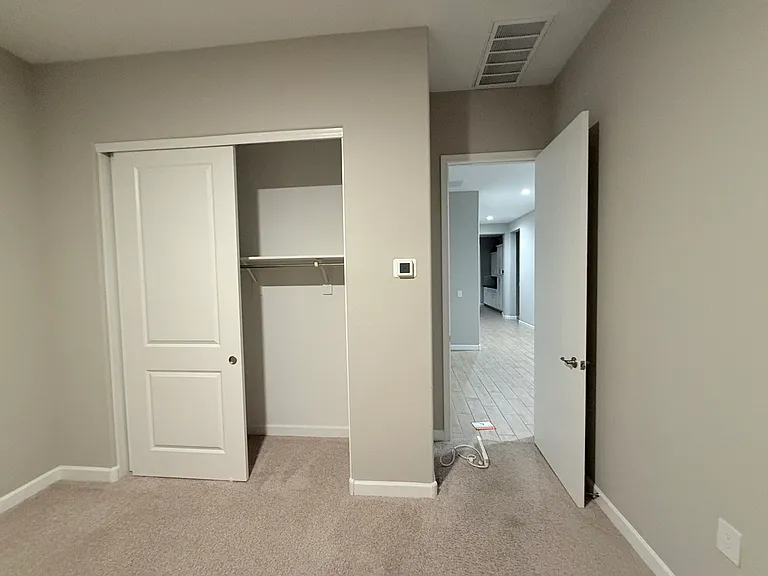 1837 E Saguaro Park Ln — Photo 12