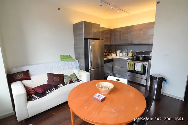 Rented by J Misrahi Realty Corp | media 81