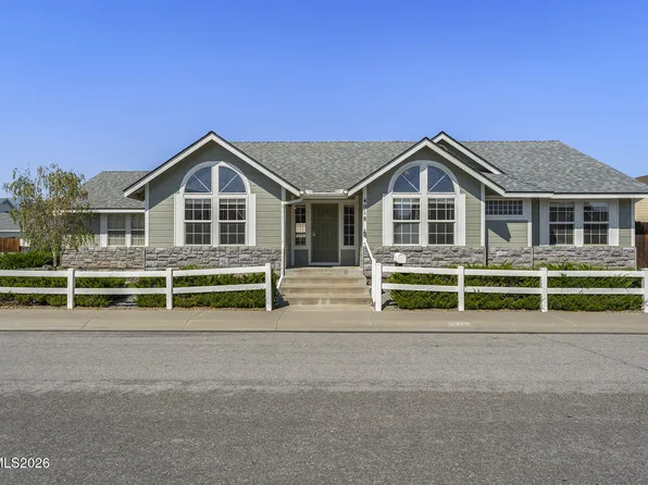 4018 Southpointe Dr, Carson City, NV 89701