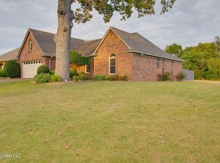 7100 Pecan Rdg E, Southaven, MS 38671