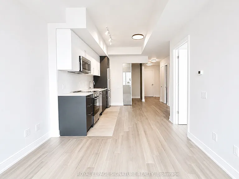 664 Spadina Ave #903 — Photo 5