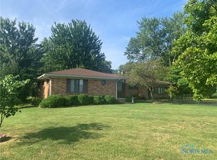 4526 Walbridge Rd, Northwood, OH 43619