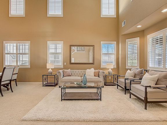 5th image of 19231 Saffron Dr