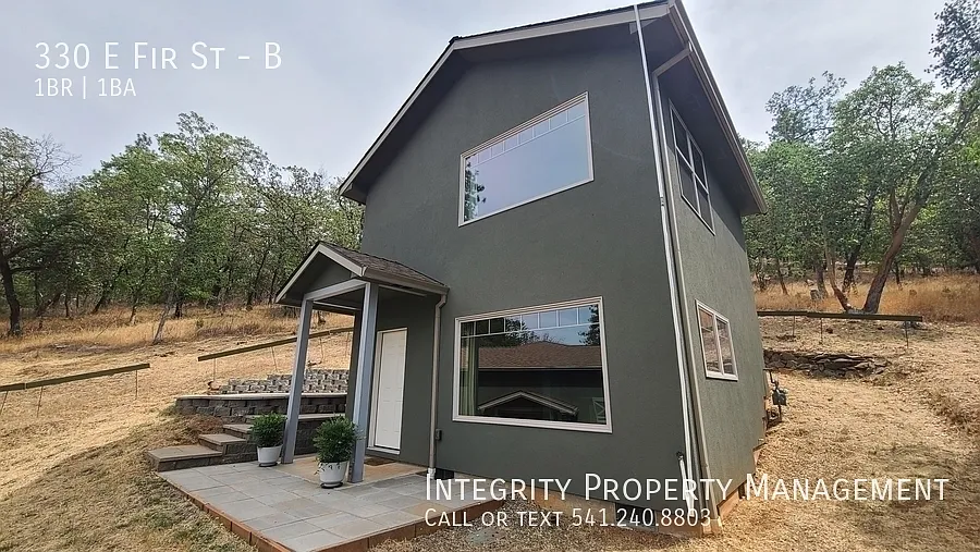 1 bed, 800 sqft, $1,600 — Photo 3