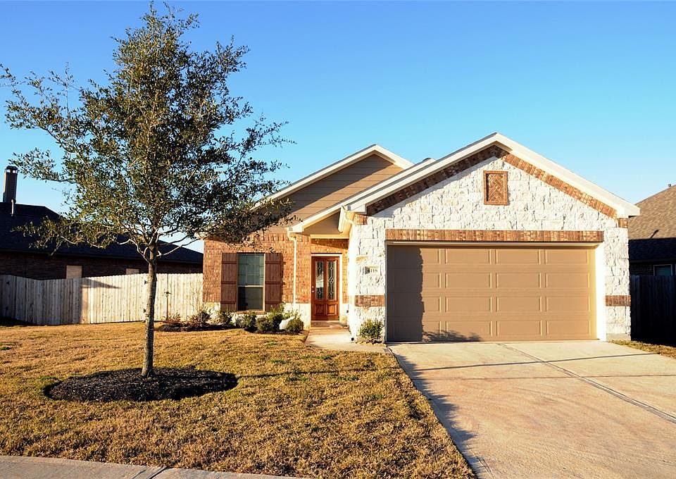 1st image of 4118 Ponderosa Hills Ln
