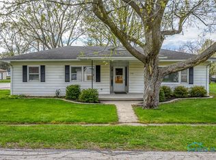 24601 Bean St, Stony Ridge, OH 43463