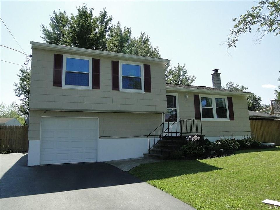 1st image of 8423 Sweetmill Ln
