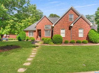 651 Amesbury Ln, Spartanburg, SC 29301