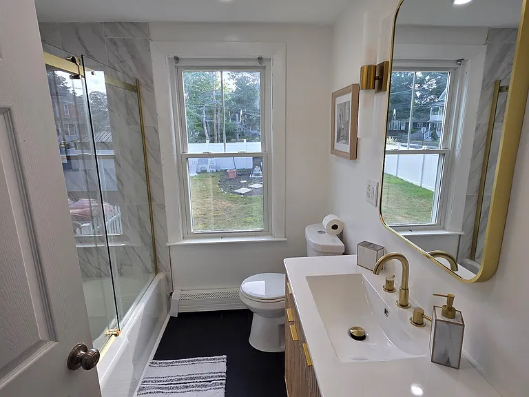 17 Elizabeth St #1 — Photo 11
