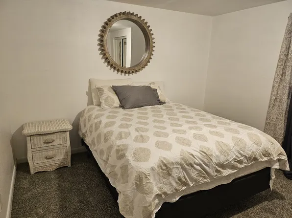 (undisclosed Address), Littleton, CO 80120