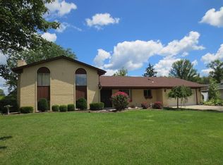 8042 Paragon Rd, Dayton, OH 45458