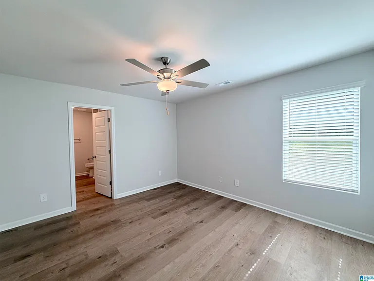 132 Challenger Way — Photo 14