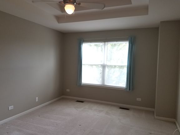 4th image of 1399 Remington Dr