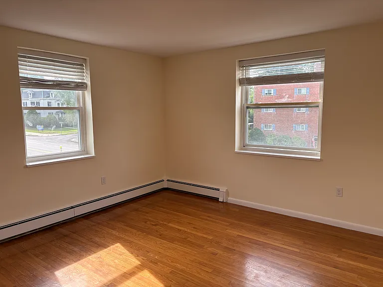 190 Mount Auburn St #2 — Photo 8