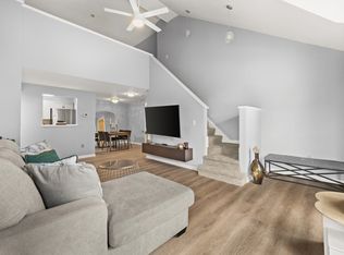 111 Carriage Ln UNIT 111, Taunton, MA 02780