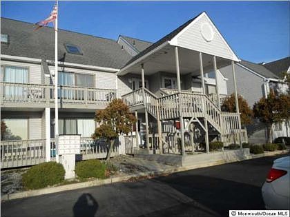2nd image of 1001-19 Boulevard #B9