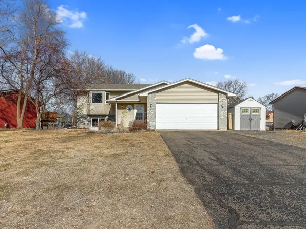 13810 Foxhill Ave N, Hugo, MN 55038