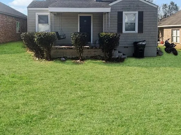 319 18th St E #E, Tuscaloosa, AL 35401