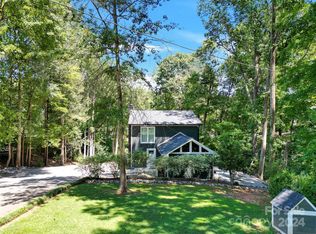 8050 Lakeview Dr, Denver, NC 28037