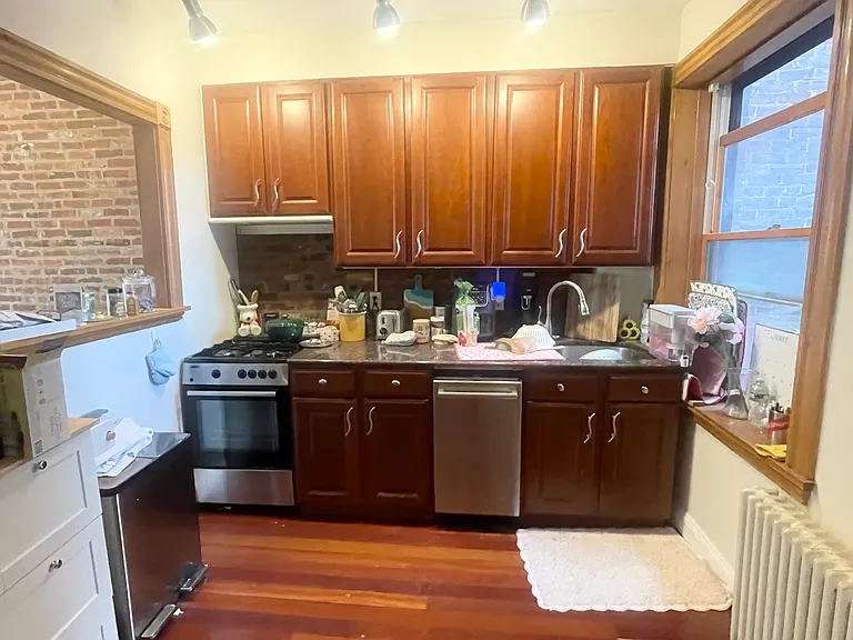 59 Myrtle St #5 — Photo 12