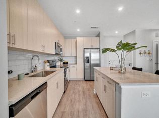 Alta West Morehead, Charlotte, NC 28208