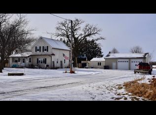 3545 Beetle Rd, Princeton, MN 55371