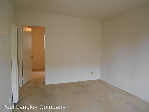 4th image of 3959 Hamilton St APT 10