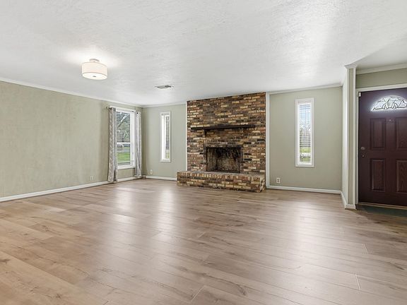 3rd image of 5585 Garner Rd