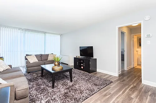 Enclave Silver Spring Photo 1