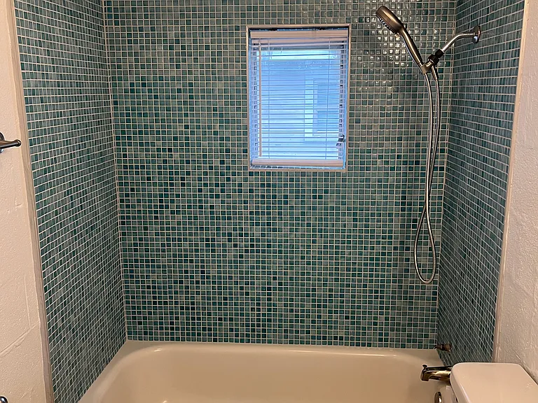 5439 Ornacor Ave — Photo 31