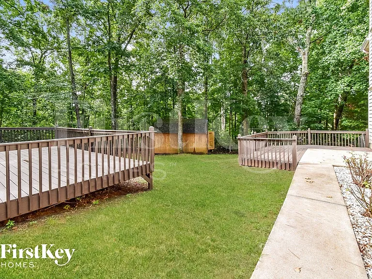 5785 Shoal Creek Dr — Photo 10