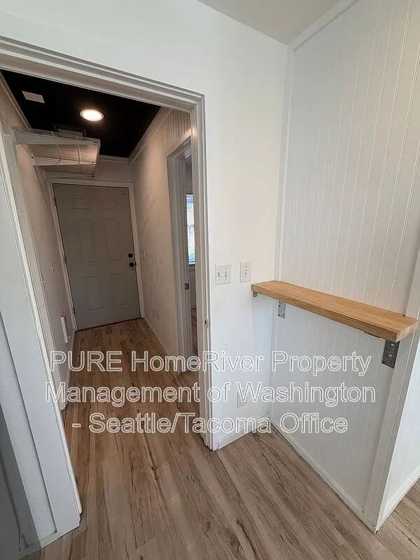 2 bed, 1.0 bath, 1200 sqft, $1,875 — Photo 4