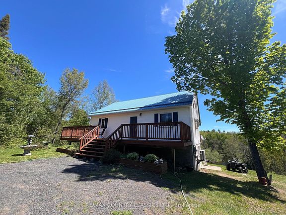 2nd image of 529 Mayo Lake Rd