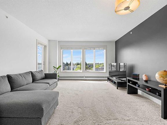 4th image of 3410 N 20th St SW #309
