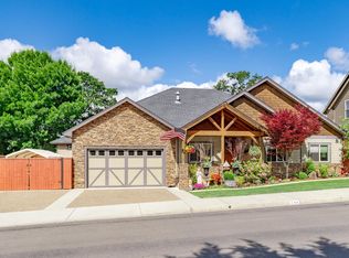 144 Ponderosa Way, Eagle Pt, OR 97524