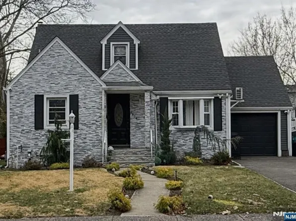 26-14 Morlot Ave, Fair Lawn, NJ 07410