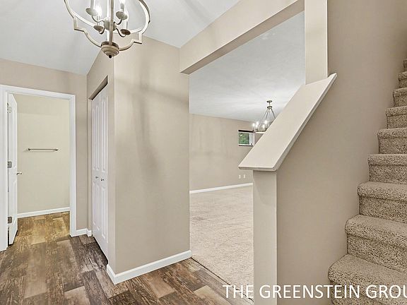 5th image of 72597 Faye Ct