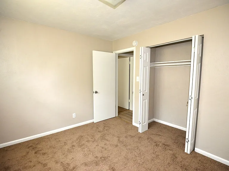 278 Appian Ave — Photo 15