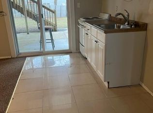 9 Fury Dr #B, Selden, NY 11784