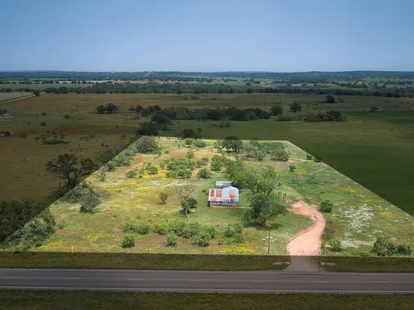 12497 Ranch Rd #386, Fredonia, TX 76842