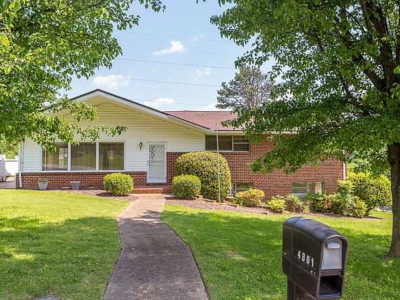 5th image of 4801 Fairwood Ln