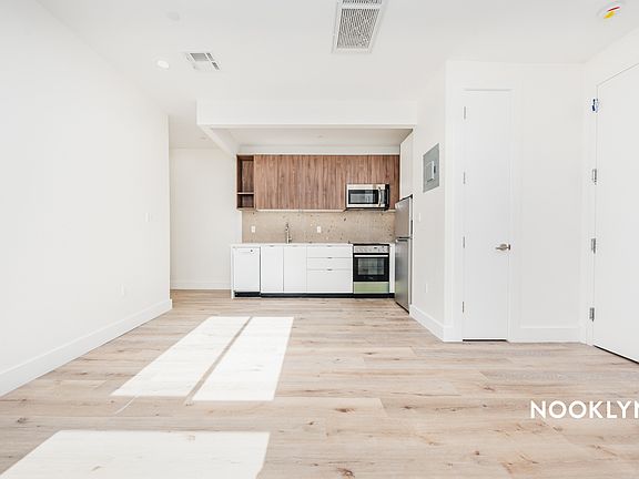 5th image of 570 Nostrand Ave #3F