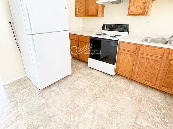 2nd image of 3405 Hereford Ln APT C