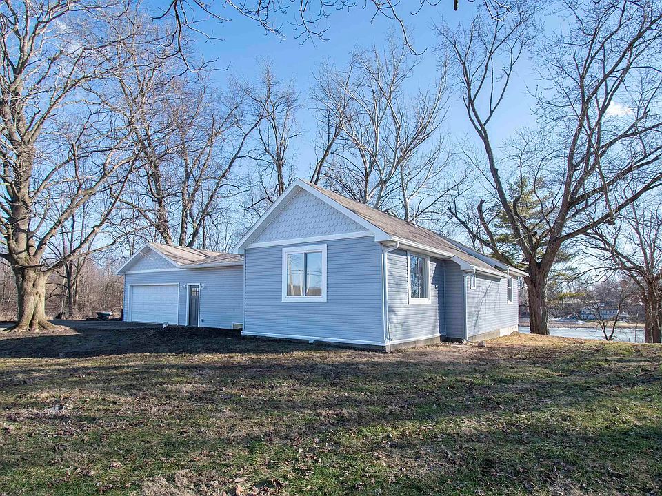 1st image of 1007 W 100 S