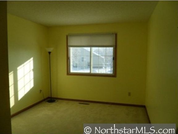 3rd image of 2563 Lockwood Dr